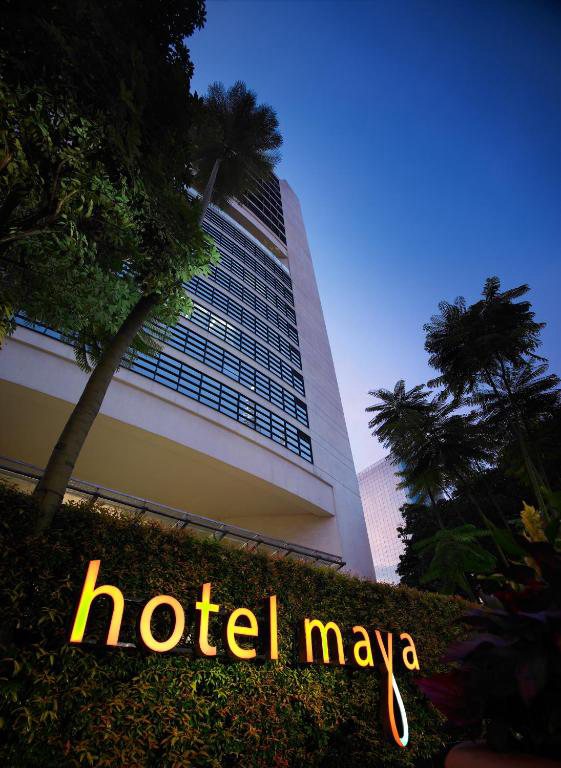 Hotel Maya Kuala Lumpur exterior
